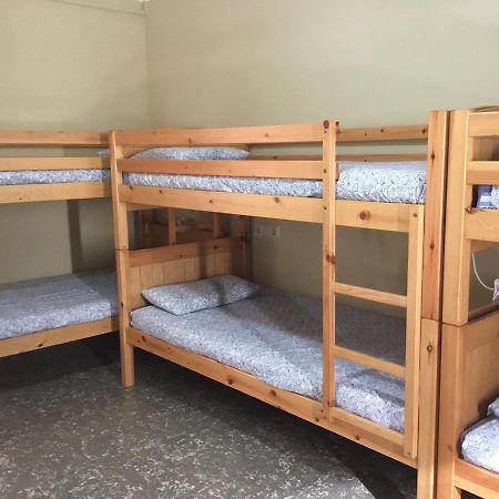 Xalet-Refugi U.E.C. Hostel La Molina  Luaran gambar