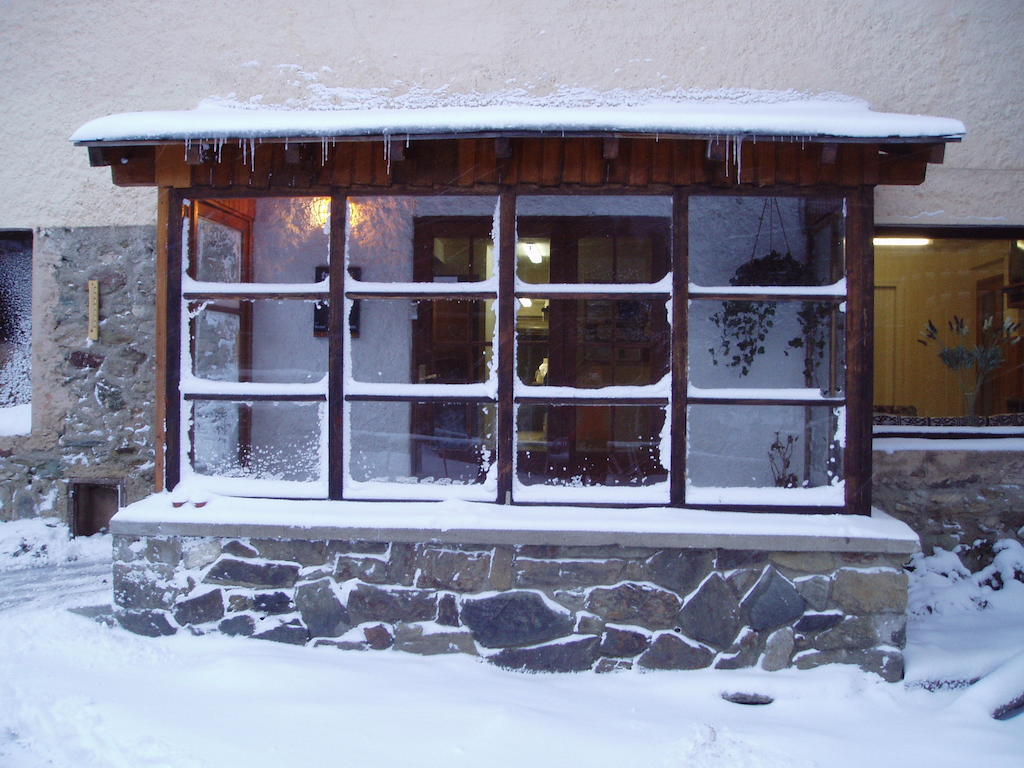 Xalet-Refugi U.E.C. Hostel La Molina  Luaran gambar