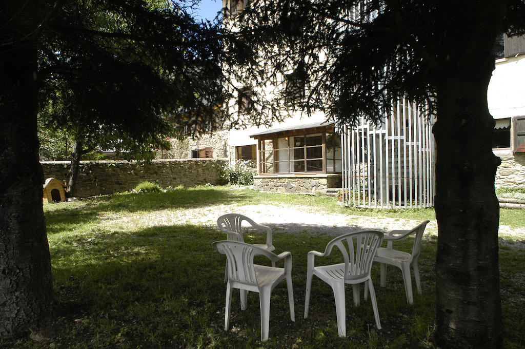 Xalet-Refugi U.E.C. Hostel La Molina  Luaran gambar